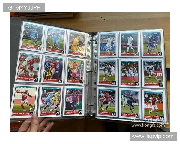 以球星卡实物足球为核心探索体育收藏与竞技文化融合新风潮 以球星卡实物足球为核心探索体育收藏与竞技文化融合新风潮